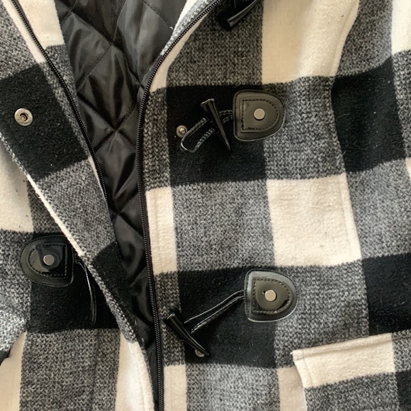 Ricki’s Plaid Toggle Coat - Picture 8 of 9